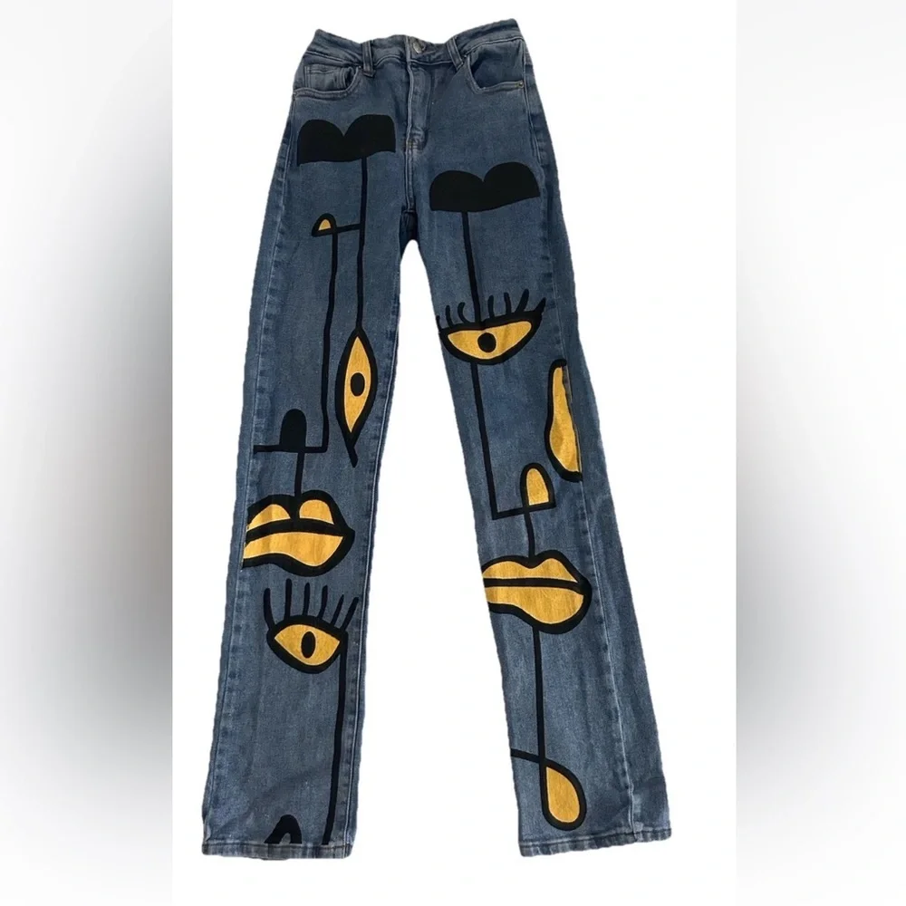 Akira | High Waist Eyes On Me Graphic Jeans Size 25 Blue Denim Straight Leg